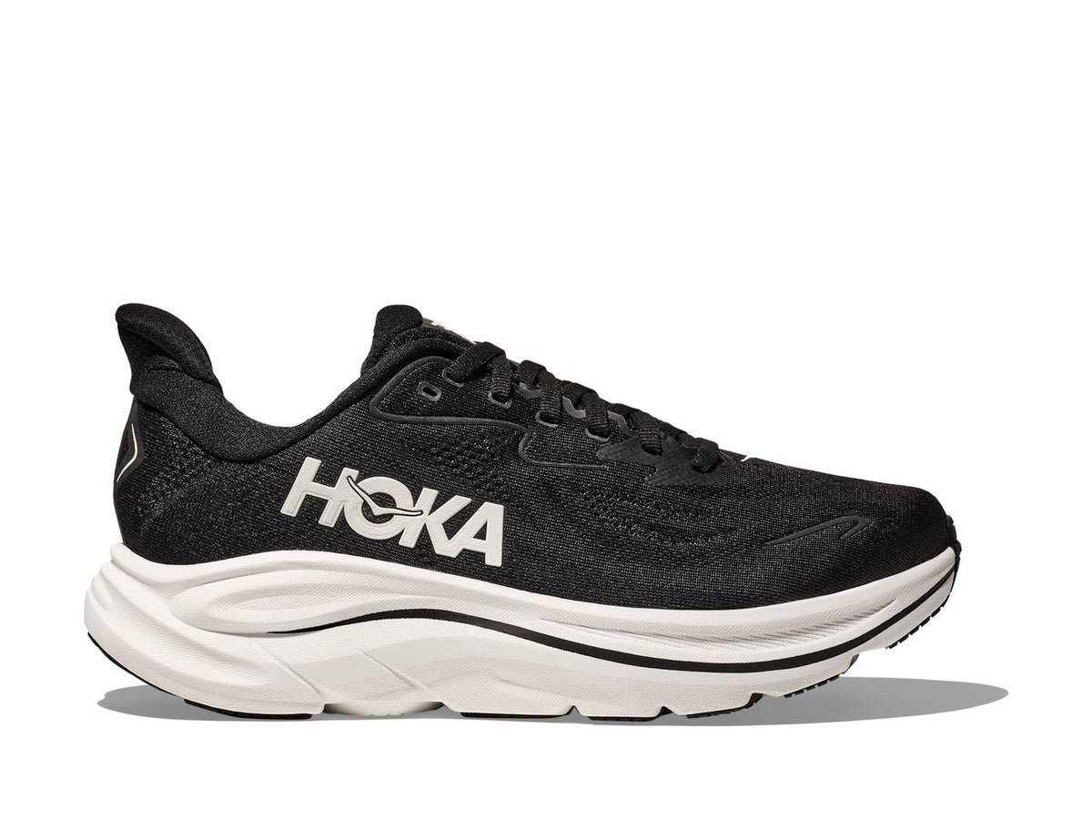 Clifton 10 Black | White