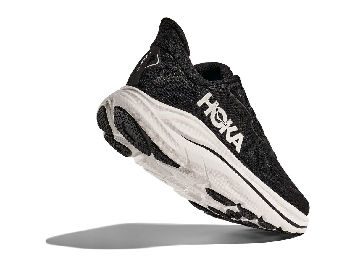 Clifton 10 Black | White