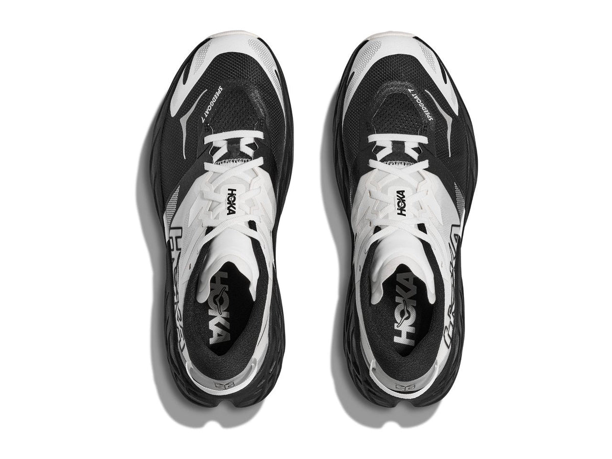 Speedgoat 7 Black | White