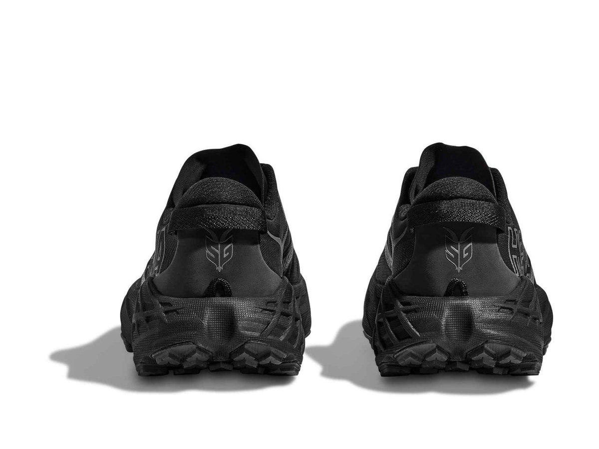 Speedgoat 7 BLACK | OUTER ORBIT